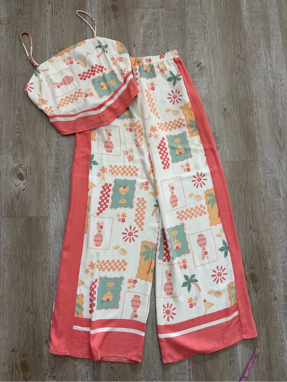 Women’s Coral & Cream Printed Set - Sleeveless Top & Wide-Leg Pants
